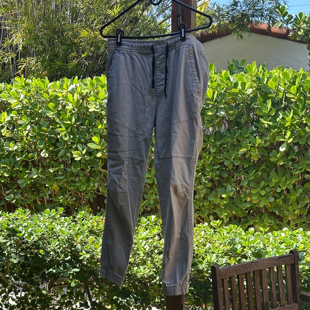 Wrangler Men's Gray Joggers